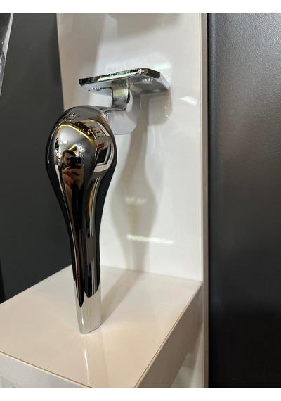 Kaşık Metal Ayak 20cm Krom Renk Kitaplık Koltuk Tv Ünite Dolap Komidin Modern Mobilya Ayağı Gümüş