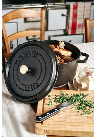 Staub Döküm Tencere 22 CM Siyah 40509-305-0