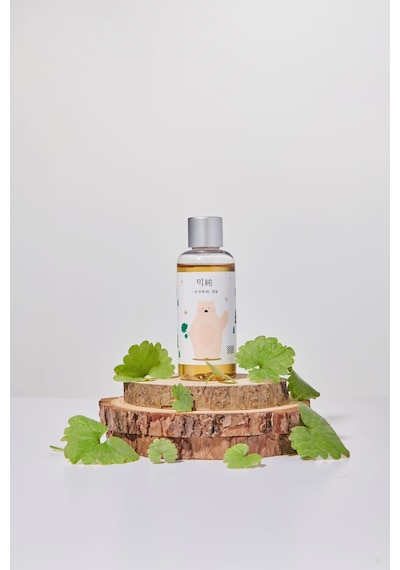 Mixsoon Soondy Centella Asiatica Essence Hassas Ciltler İçin Yatıştırıcı Cilt Serumu 50ml