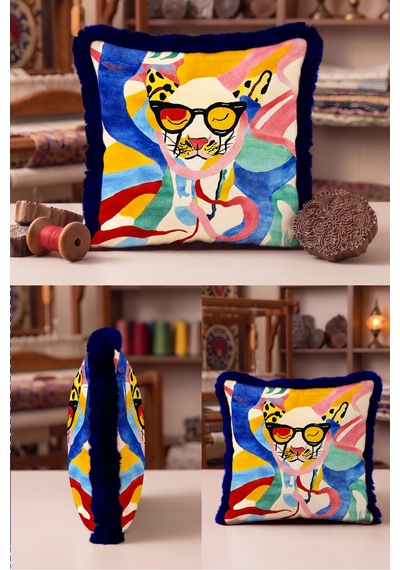 Pop Art Kedi Figürlü Renkli Saçaklı Yastık Kılıfı - Soyut Mavi Lacivert Püsküllü Kırlent Kılıfı Sessiz Kanyon Nova Pop Art Kedi Figürlü Renkli Saçaklı Yastık Kılıfı - Soyut Mavi Lacivert Püsküllü Kırlent Kılıfı Sessiz Kanyon Nova