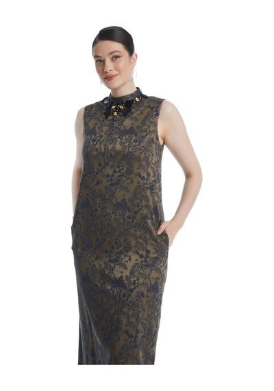 Serpil Exclusive Desenli Kadın Elbise Ceket Takım - Yakası Taş İşlemeli - Modern Ve Şık Tasarım - Davet Ve Özel Gün İçin Elbise CAMEL Serpil Exclusive Desenli Kadın Elbise Ceket Takım - Yakası Taş İşlemeli - Modern Ve Şık Tasarım - Davet Ve Özel Gün İçin Elbise CAMEL