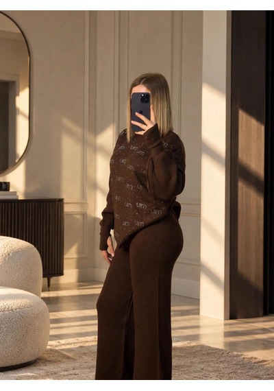 Elora Atelier Taş Detaylı Kahverengi Triko Takım