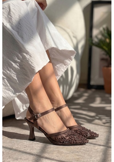 Giamgia Store Kadın Kahverengi Tül Taş İşlemeli Sivri Burun Topuklu Abiye Ayakkabı-2420 Giamgia Store Kadın Kahverengi Tül Taş İşlemeli Sivri Burun Topuklu Abiye Ayakkabı-2420