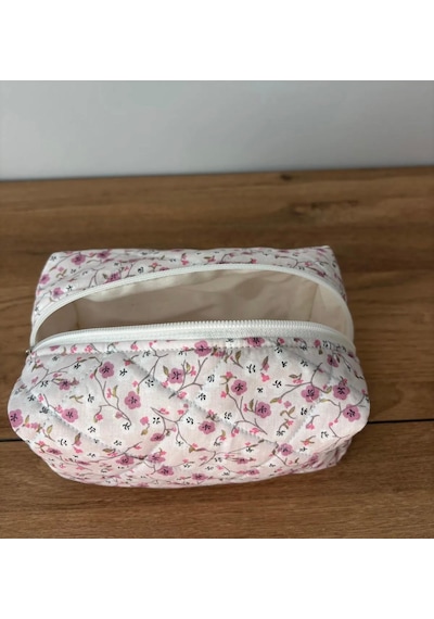Pembe Çiçekli Makyaj Çantası