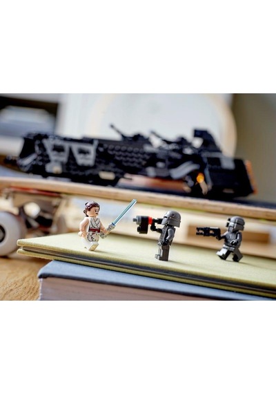 LEGO Star Wars Skywalker’In Yükselişi Ren Şövalyeleri Nakliye G