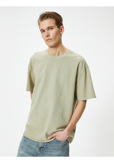 Koton Oversize Tişört Yıkamalı Bisiklet Yaka Kısa Kollu Haki 4Sam10314Hk 4Sam10314Hk871 Haki Koton Oversize Tişört Yıkamalı Bisiklet Yaka Kısa Kollu Haki 4Sam10314Hk 4Sam10314Hk871 Haki