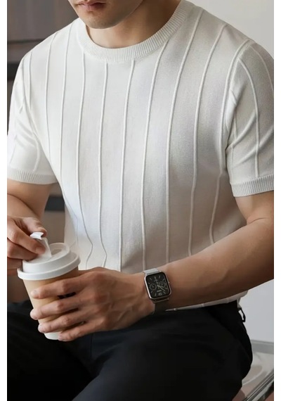 Cool Tarz Canlı Beyaz Erkek Yuvarlak Yaka Örme T-shirt Canlı Beyaz Canlı Beyaz
