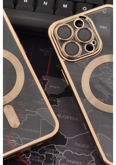 Apple Uyumlu iPhone 13 Pro Magsafe Özellikli Altın Sarı Gold Renkli Kenarlı Lazerli Şeffaf Kılıf Lens Korumalı