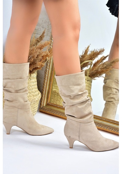 Fox Shoes Ten Süet Kısa Topuklu Büzgülü Kadın Bot L404810602