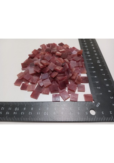 Koyu Kırmızı Kare Vitray Cam Mozaik Taşı - Sanatsal Mozaik Çalışmalarınız İçin Yaklaşık 10 X 10 Mm