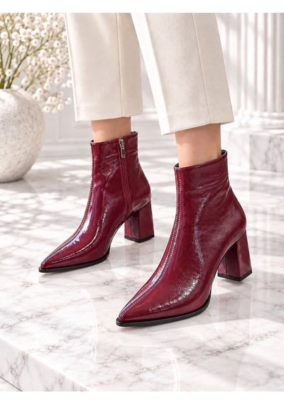 Dabab Shoes Yona Kadın Bordo Kırışık Rugan Sivri Burun Ön Dikiş Detaylı Fermuarlı İçi Sıcak Astarlı 7 Cm Kalın Topuklu Bot Bootie Dabab Shoes Yona Kadın Bordo Kırışık Rugan Sivri Burun Ön Dikiş Detaylı Fermuarlı İçi Sıcak Astarlı 7 Cm Kalın Topuklu Bot Bootie