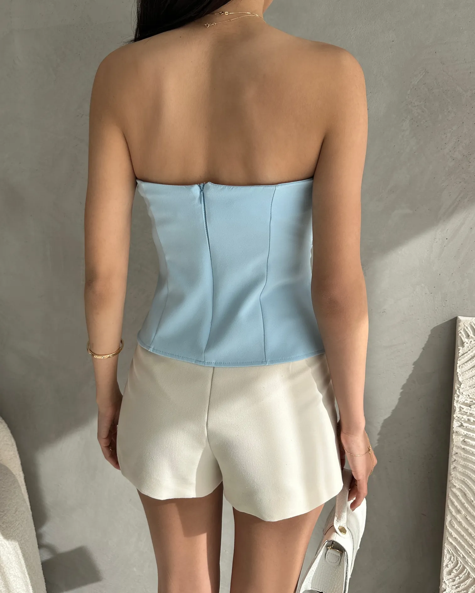 Nido Straplez Beli Toka Detaylı Crep Bluz Bebe Mavi
