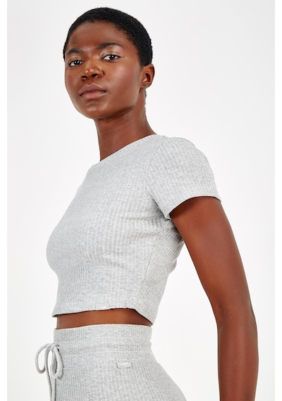 Maraton Sportswear Slimfit Kadın Bisiklet Yaka Kısa Kol Basic Gri Melanj Crop Top 18997 GRI MELANJ Gri Melanj