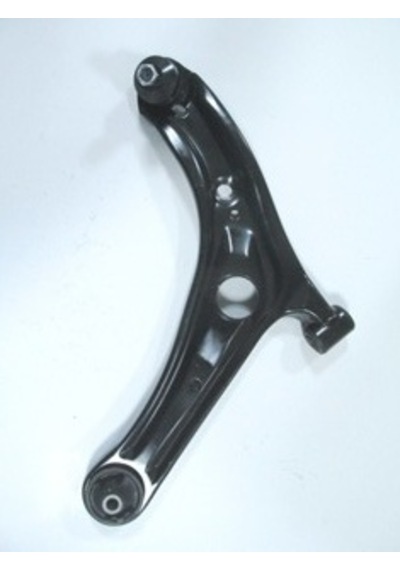 Toyota Yaris 00/02 Ön Alt Tabla Sol Salıncak Burçlu/roti Lli Damla Gözsüz Sh