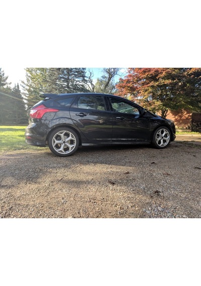 2012 Ford Focus Jant Göbek Kapağı