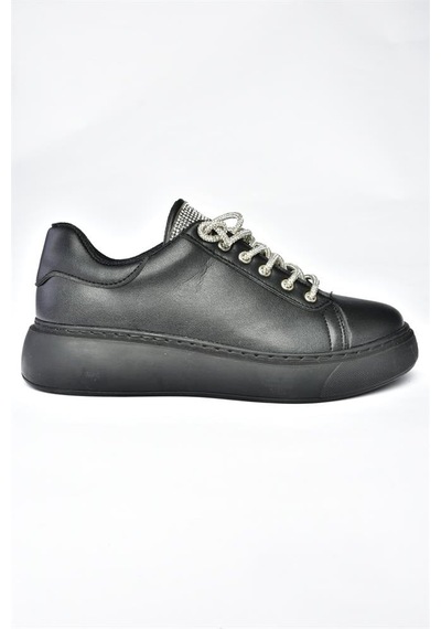 Fox Shoes P602001709 Siyah Taşlı Bağcıklı Kadın Spor Ayakkabı Sneakers Siyah-suni Deri