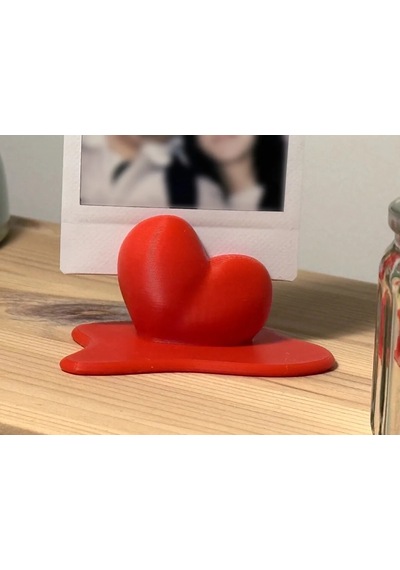 3d Baskı Eriyen Kalp Fotoğraf Tutucu Anlık Fotoğraf Standı Kalp Formlu Masaüstü Fotoğraf Tutacağı Kırmızı