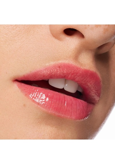 Essence Chili Bomb Parlak Lip Gloss Dudak Parlatıcısı 01 Diğer