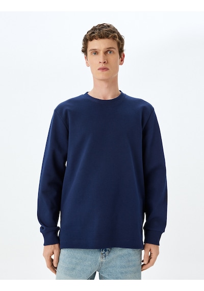 Koton Bisiklet Yaka Pamuklu Basic Sweatshirt Lacivert 5sam70008mk Lacivert