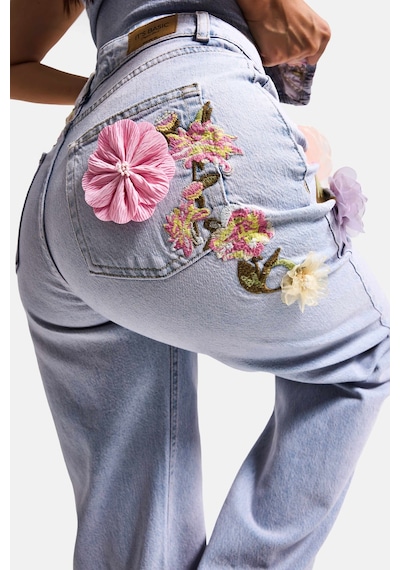Itsbasic Kadın Kot Rengi 4s6-89 Straight Fit Gül Ve Nakış Detaylı Özel Tasarım Denim Jean Mavi