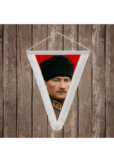 Askeri Üniformalı Atatür Ve Türk Bayrağı Beyaz Saçaklı Üçgen Flama Bayrak Hatıra Flama Ata80 Diğer