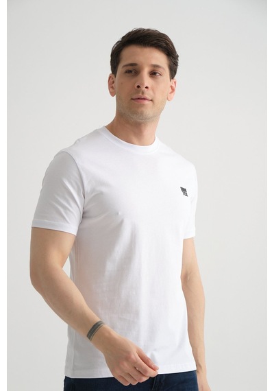 Shooter Sportwear Shooter Erkek Pamuklu Esnek T-shirt Standart Kalıp Minimal Logolu Beyaz