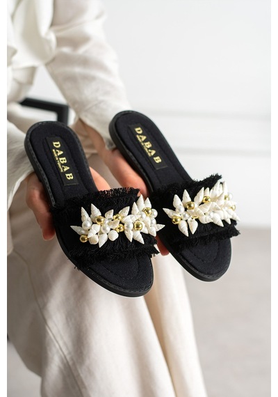 Dabab Shoes Shella Kadın Deniz Kabuğu Ve İnci Detaylı Siyah Hasır Dokulu Düz Taban Açık Burun Terlik Dabab Shoes Shella Kadın Deniz Kabuğu Ve İnci Detaylı Siyah Hasır Dokulu Düz Taban Açık Burun Terlik