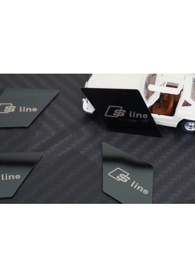 Audi A4 A5 17-19 Modeller S Line Logo Kapı Açma Kolu İçi Metal 3M
