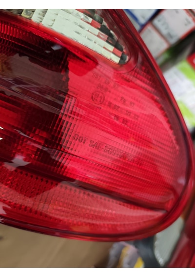 Mercedes W210 Dış Stop Takımı Ulo Elg A2108203464 A2108203364 Dış Stop Takımı