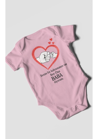 Benim Bir Kahramanım Varc Ben Ona Baba Diyorum Baskılı Bebek Zıbını Çıtçıtlı Body Kısa Kol Koyu Pembe