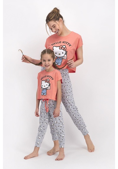 Hello Kitty Lisanslı Şeftali Kız Çocuk Kısa Kol Pijama Takımı Somon Hello Kitty Lisanslı Şeftali Kız Çocuk Kısa Kol Pijama Takımı Somon
