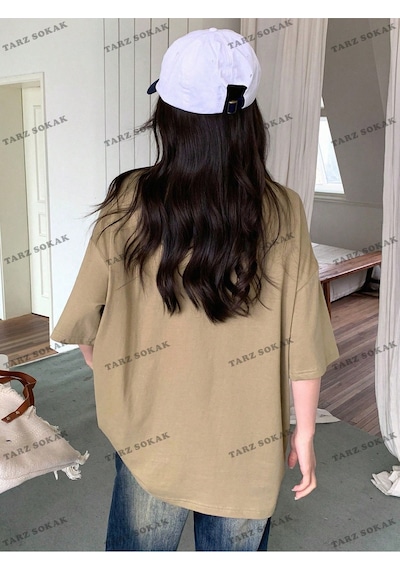 Flood Of Style Unisex Bay Yazılı Baskılı Düşük Omuzlu T-shirt Kod-1386 Kahverengi
