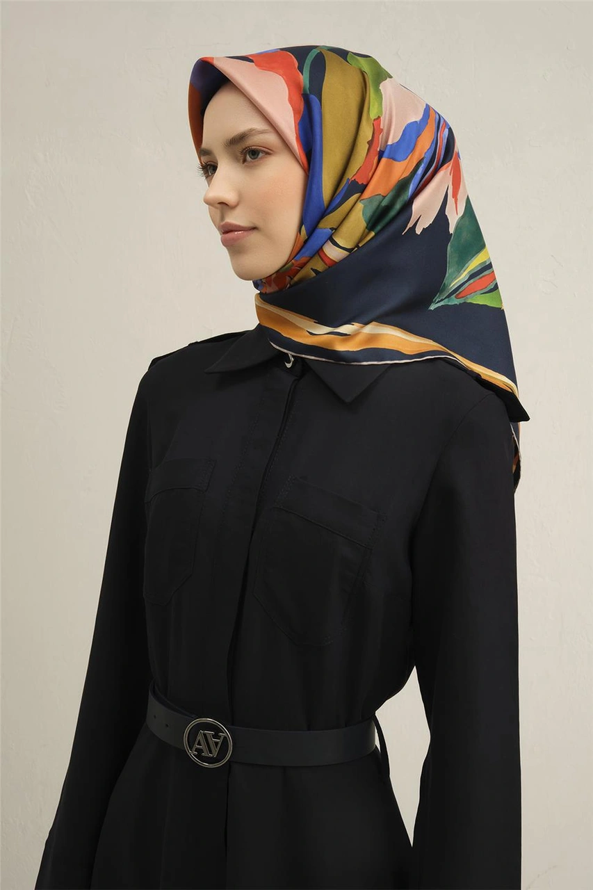Armine Çiçek Desenli Saf İpek Sura Eşarp 9340d 55 Çok Renkli