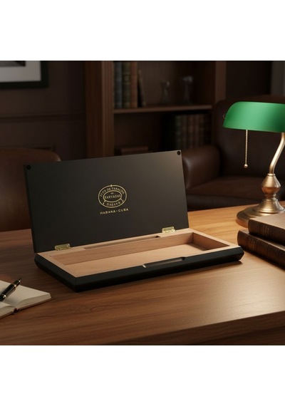 Partagas Serie Mat Siyah Humidor Puro Kutusu 20's