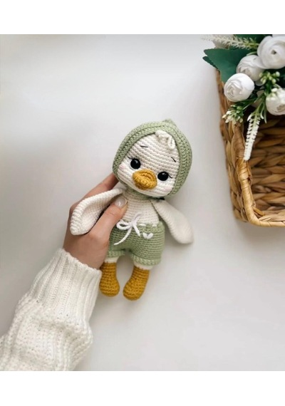 Amigurumi Şapkalı Ördek