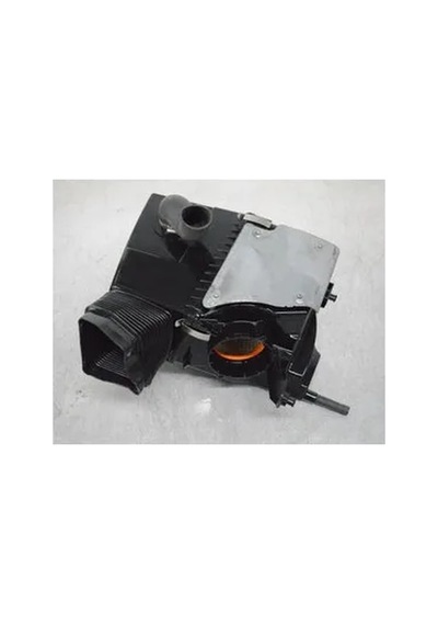 Audi - Hava Filtre Kutusu 2,0 T A6 2005-