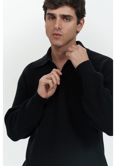 Mai Collection Mai Studios Co. Oberon Polo Yaka Yarım Fermuarlı Siyah Erkek Triko Kazak Siyah Mai Collection Mai Studios Co. Oberon Polo Yaka Yarım Fermuarlı Siyah Erkek Triko Kazak Siyah