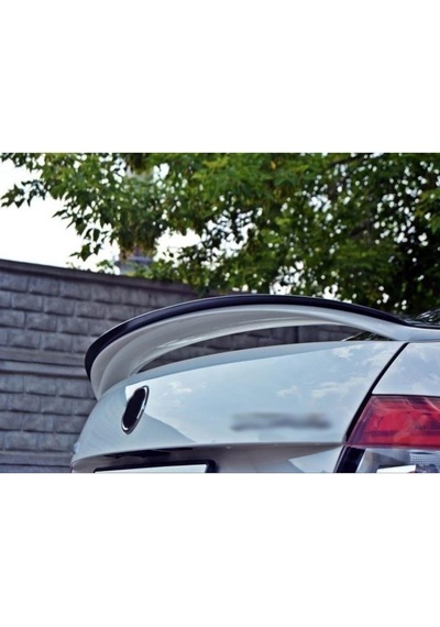Oled Garaj Octavia 2013-2020 İçin Uyumlu RS Spoiler Piano Black