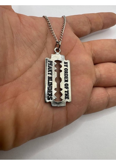 Peaky Blinders Jilet Figürlü Kolye Gümüş Renk Unisex Metal Takı Çok renkli