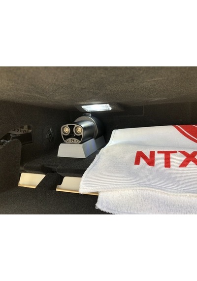 Tesla J1772 Adaptör Yuvası