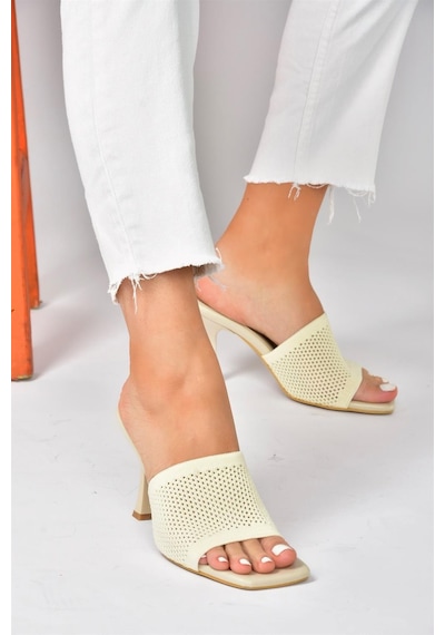 Fox Shoes Bej Triko Kumaş Topuklu Kadın Terlik P590033357