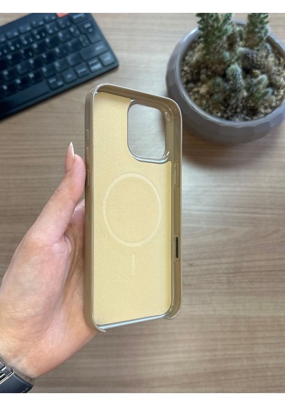 Apple Uyumlu iPhone 16 Pro Max Animasyonlu Stylus Silikon Kılıf Bej