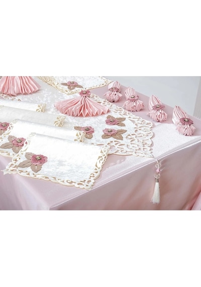 Afife Kadife Krem Pudra Sofra Takımı 8 Kişilik 160x230 Cm 34 Parça -1426 Çok Renkli