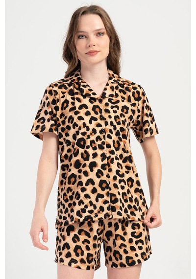 Vienetta Kadın Kısa Kol Gömlek Yaka Önden Düğmeli Leopar Şortlu Pijama Takım C3t0n1o904 LEOPAR Vienetta Kadın Kısa Kol Gömlek Yaka Önden Düğmeli Leopar Şortlu Pijama Takım C3t0n1o904 LEOPAR