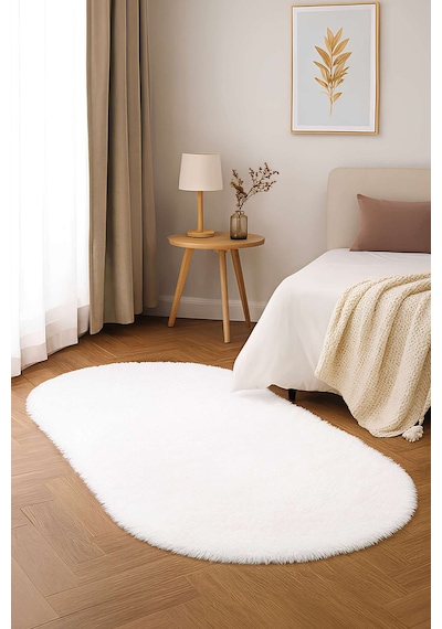 Vl Oval Comfort Overloksuz Beyaz Peluş Halı Beyaz Oval Overloksuz