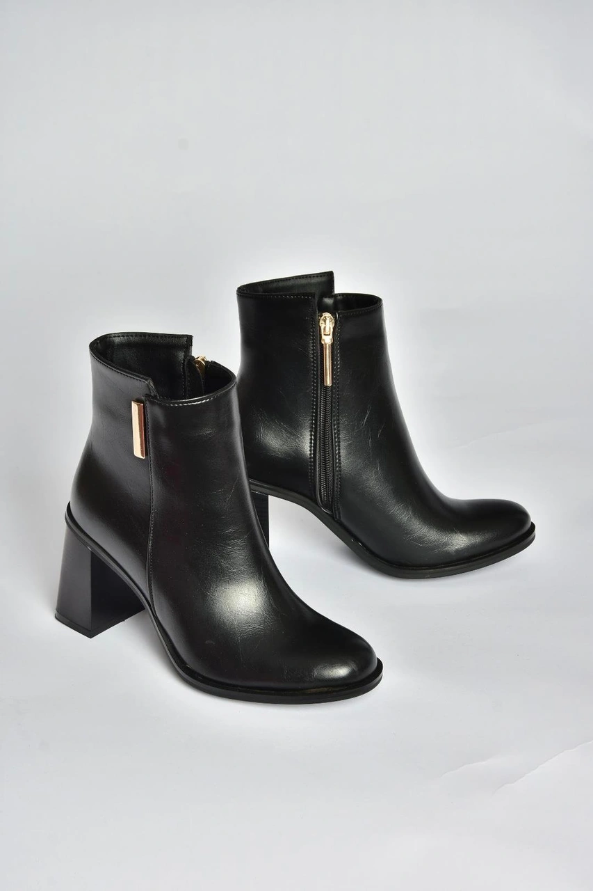 Fox Shoes V518103109 Siyah Kalın Topuklu Kadın Bot Siyah-Suni Deri