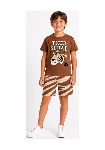 İrem Çocuk Giyim Erkek Çocuk Tiger Squad Yazılı Aslan Desenli Kısa Kollu Şortlu Kahverengi Renk Takım Kahverengi İrem Çocuk Giyim Erkek Çocuk Tiger Squad Yazılı Aslan Desenli Kısa Kollu Şortlu Kahverengi Renk Takım Kahverengi