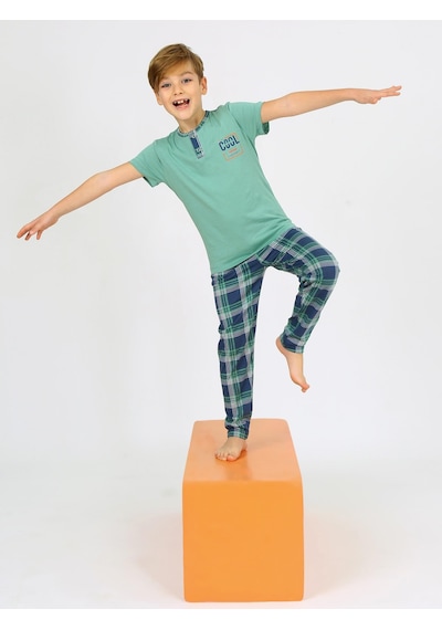 Vitmo Erkek Çocuk Kısa Kollu %100 Pamuklu Düğme Detaylı Cool Boy Pijama Takımı ÇAĞLA Çağla Yeşili Vitmo Erkek Çocuk Kısa Kollu %100 Pamuklu Düğme Detaylı Cool Boy Pijama Takımı ÇAĞLA Çağla Yeşili