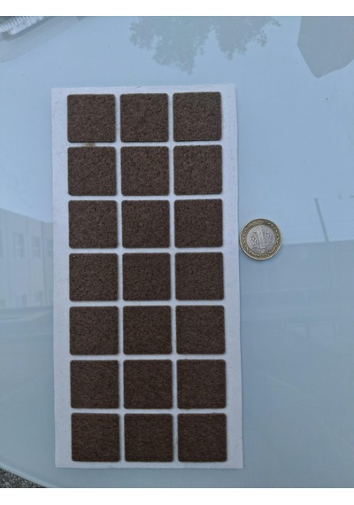 Keçe 90740 Hrd 4 Paket 30mm Kahve Masa Sandalye Koltuk Baza Ayak Çizdirmez Yapışkanlı