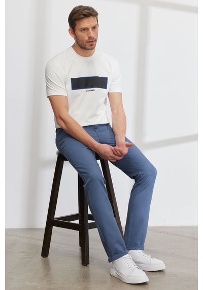 AC&Co / Altınyıldız Classics Erkek Petrol Slim Fit Dar Kesim 5 Cep Armürlü Esnek Pantolon 001 AC&Co / Altınyıldız Classics Erkek Petrol Slim Fit Dar Kesim 5 Cep Armürlü Esnek Pantolon 001
